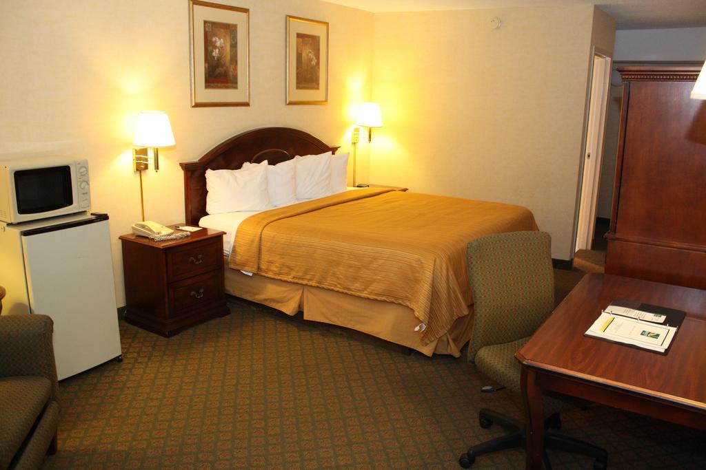Quality Inn Shenandoah Valley New Market Bagian luar foto