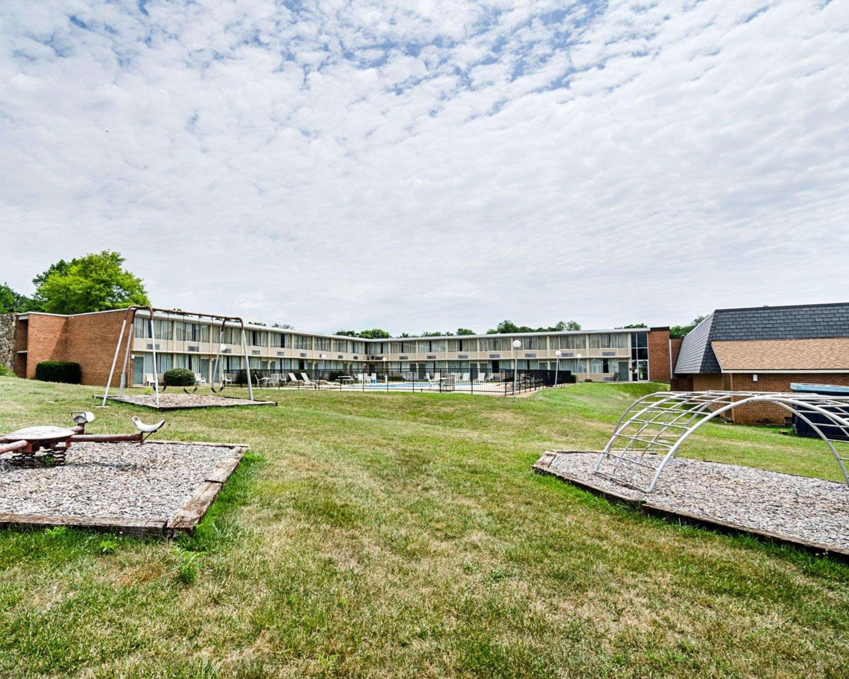 Quality Inn Shenandoah Valley New Market Bagian luar foto